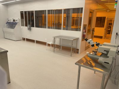 Bay 2 in the UConn IMS cleanroom showing equipment, hood and work table