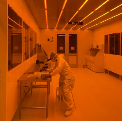 Bay 3 in UConn IMS cleanroom showing hoods and tables